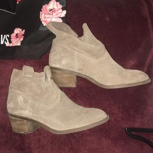 Tan booties!
